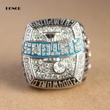 2004 Detroit pistons championship ring