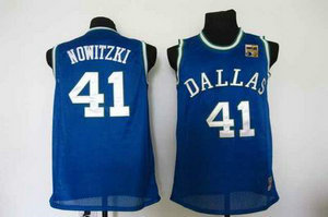 Dallas Mavericks 41 Dirk Nowitzki m&n blue 2011 Champions Cup Patch