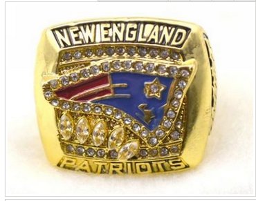 NFL New England Patriots World Champions Gold Ring NFL New England Patriots World Champions Gold Ring