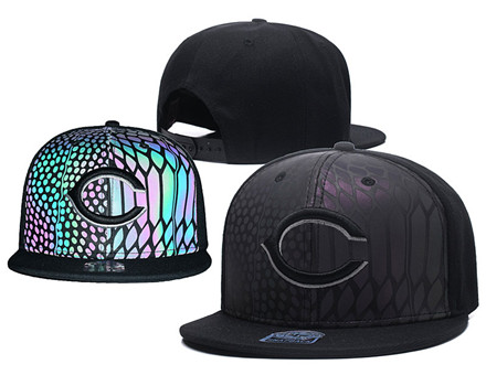 MLB Cincinnati Reds Team Logo Black Reflective Adjustable Hat A12