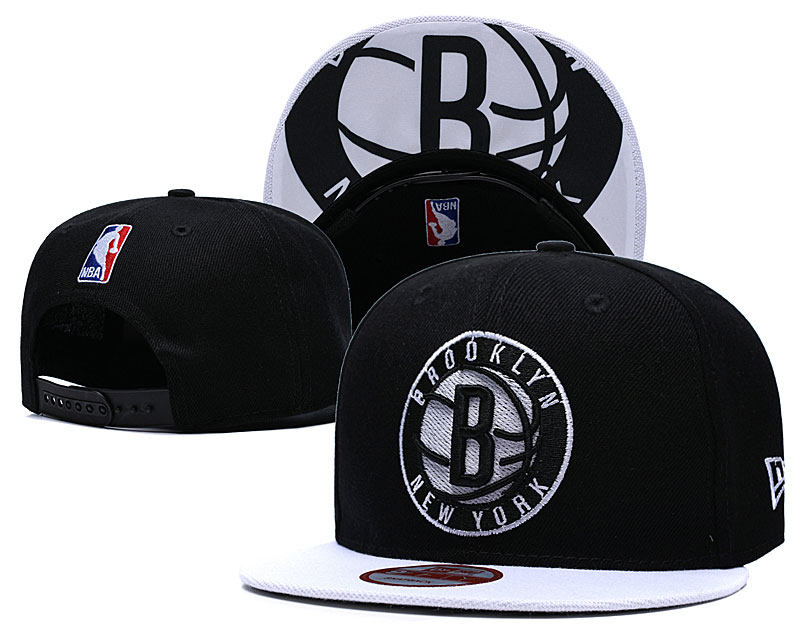 NBA Brooklyn Nets Team Logo Black Mitchell & Ness Adjustable Hat