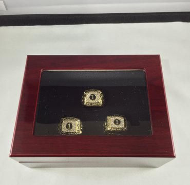 The NFL fantasy football team championship ring suits(2011-2012-2013 ) The NFL fantasy football team championship ring suits(2011-2012-2013 )