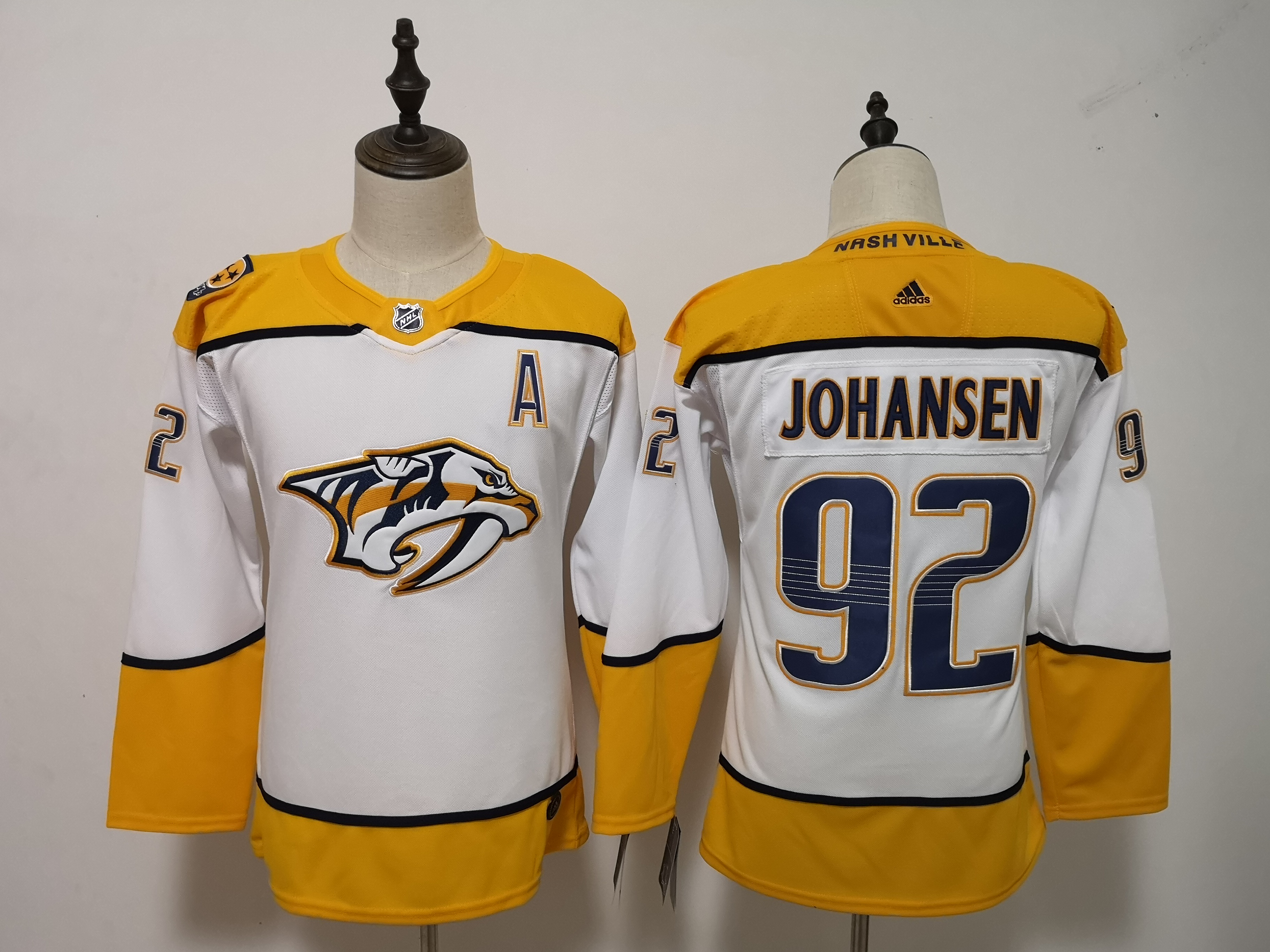 Women Adidas Predators #92 Viktor Arvidsson Yellow Home Authentic Drift Fashion Stitched NHL Jersey  6